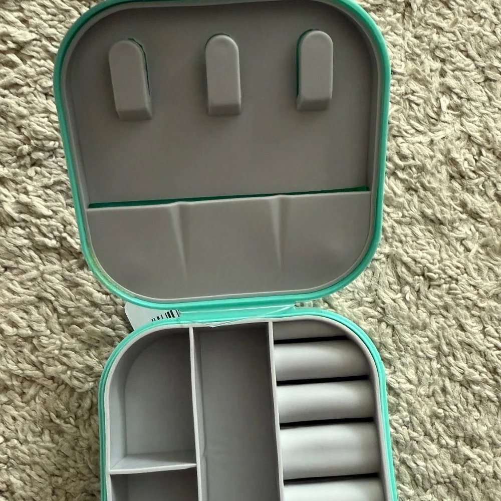 Travel Jewelry Box - Pick 1 Color - Picture 6 of 16